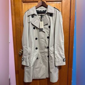 Burberry Gray and Black Check Jacket